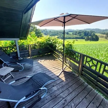Kleines Haus Mitten In Der Mit Eigener Terrasse Und Sonnenbalkon * Halver
