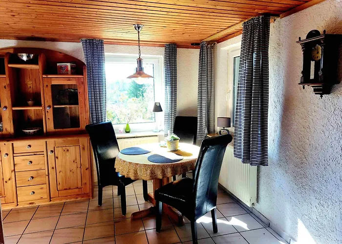 Apartmán Kleines Haus Mitten In Der Mit Eigener Terrasse Und Sonnenbalkon Halver